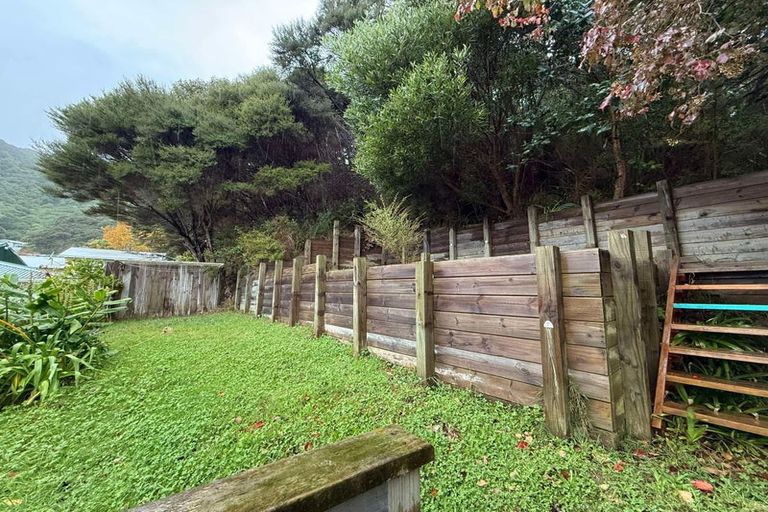 Photo of property in 16 Mission Street, Waterloo, Lower Hutt, 5011