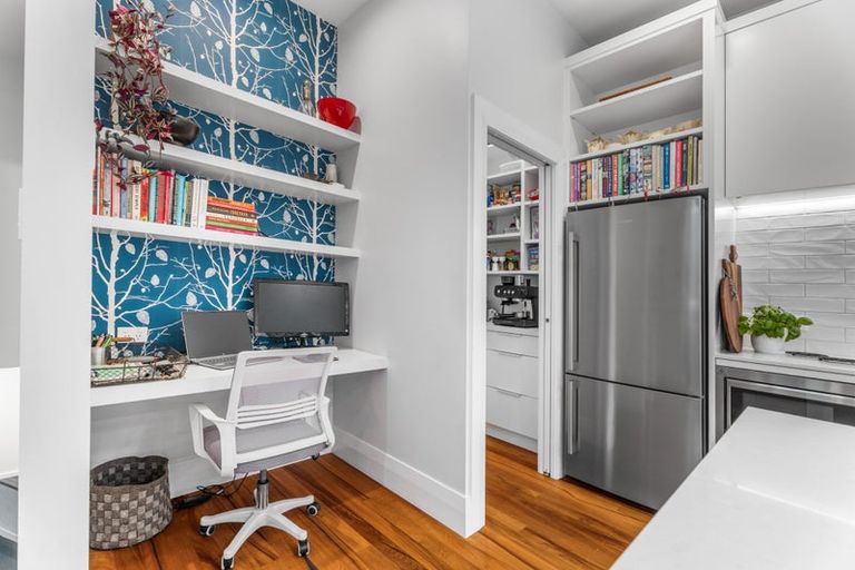 Photo of property in 37 Kensington Avenue, Mount Eden, Auckland, 1024