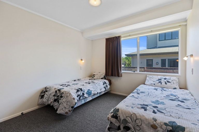Photo of property in 65 Golf Road, Mount Maunganui, 3116