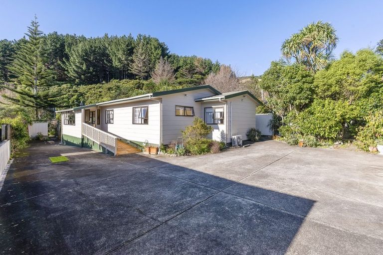 Photo of property in 85 Ruapehu Street, Paraparaumu, 5032