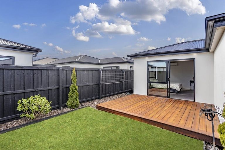 Photo of property in 8 Pakohe Street, Pegasus, 7612
