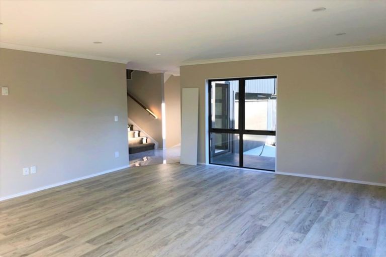 Photo of property in 29a Ervine Place, Bucklands Beach, Auckland, 2014