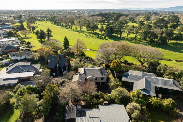 Photo of property in 445a Ruahine Street, Terrace End, Palmerston North, 4410