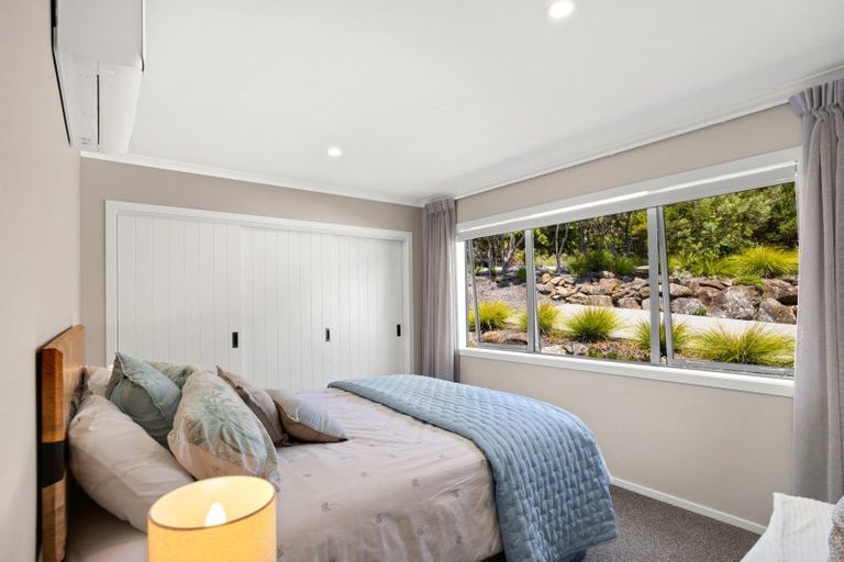 Photo of property in 116 Stratford Drive, Cable Bay, 0420