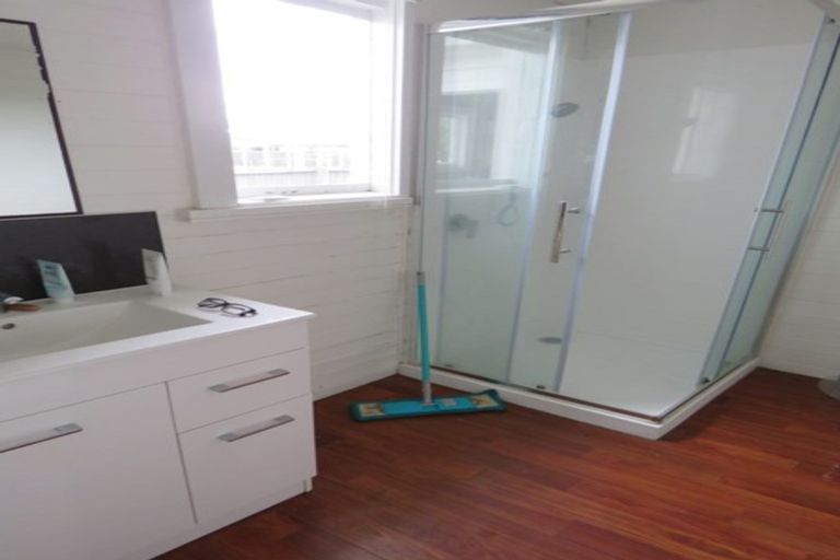 Photo of property in 9a Craven Street, Sockburn, Christchurch, 8042