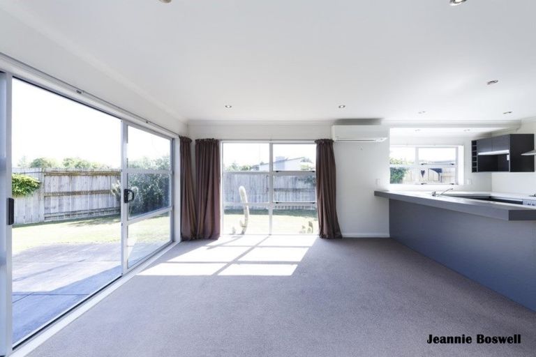 Photo of property in 2 Millbrook Place, Ashhurst, 4810