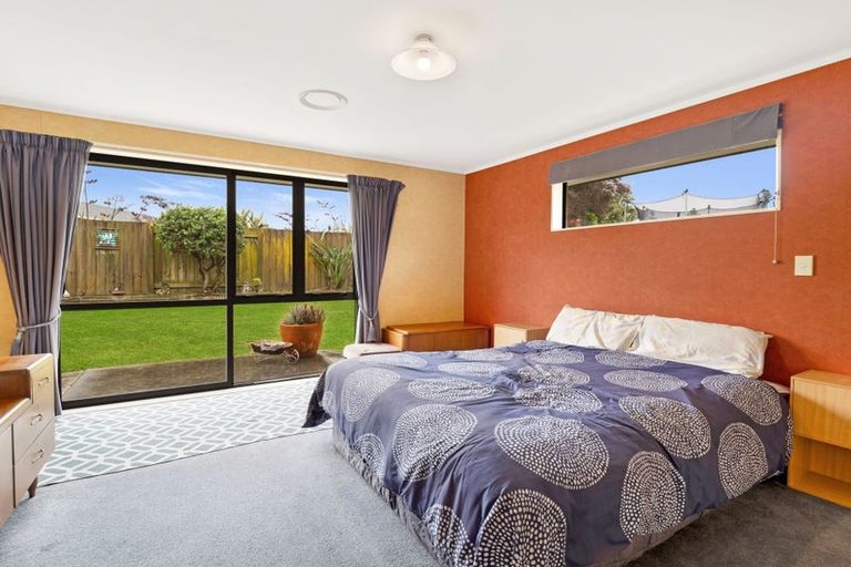 Photo of property in 88 Parnell Heights, Kelvin Grove, Palmerston North, 4414