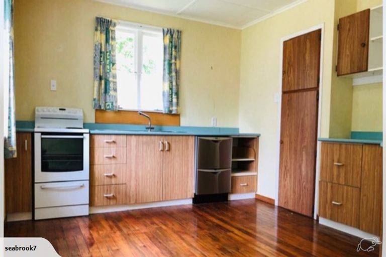 Photo of property in 122a Govett Avenue, Frankleigh Park, New Plymouth, 4310