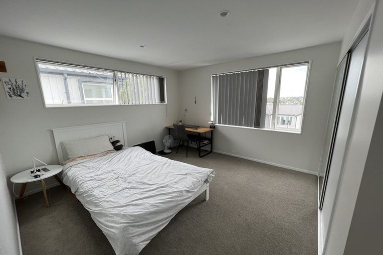 Photo of property in 17 Sunview Street, Silverdale, 0932