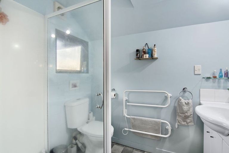 Photo of property in 17 Treeton Place, Wakefield, 7025