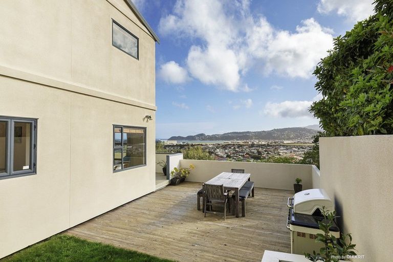 Photo of property in 138 Townsend Road, Miramar, Wellington, 6022