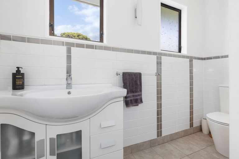 Photo of property in 21 Matai Road, Raumati South, Paraparaumu, 5032