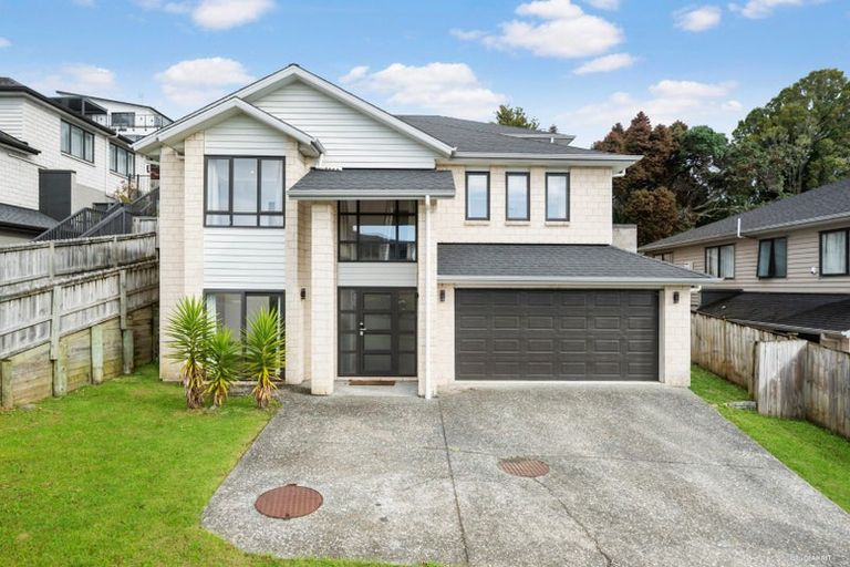 Photo of property in 8 Blewitt Court, Swanson, Auckland, 0614