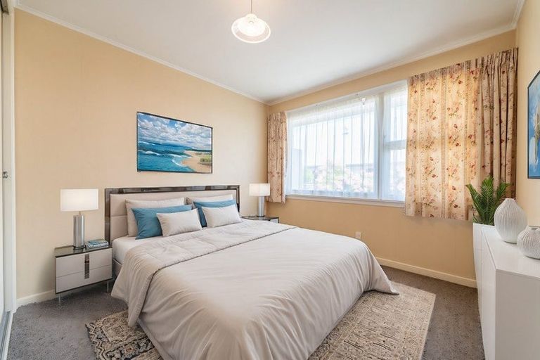 Photo of property in 2/80 Grey Road, Timaru, 7910