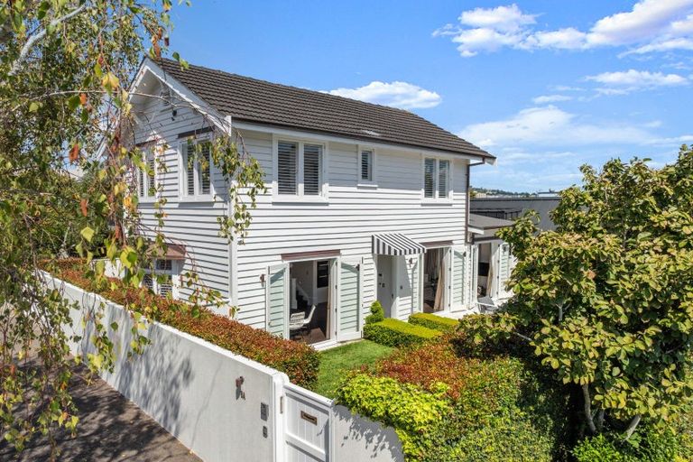 Photo of property in 8a Burwood Crescent, Remuera, Auckland, 1050