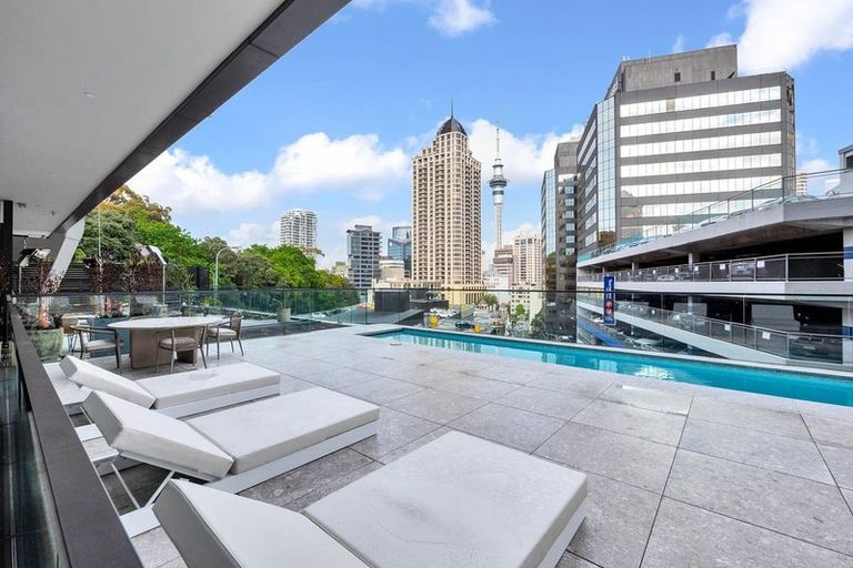 Photo of property in The International, 1408/9 Princes Street, Auckland Central, Auckland, 1010