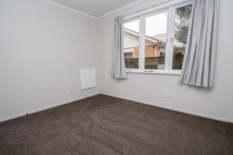 Photo of property in 94 Shakespeare Street, Leamington, Cambridge, 3432