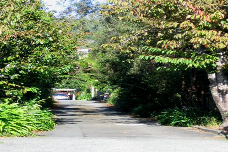 Photo of property in 42 Manuka Street, Stokes Valley, Lower Hutt, 5019