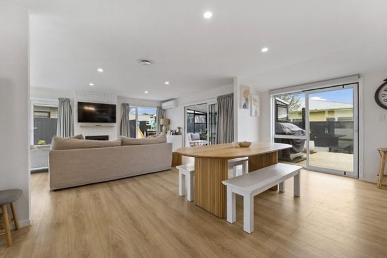 Photo of property in 20 Margaret Street, Stratford, 4332