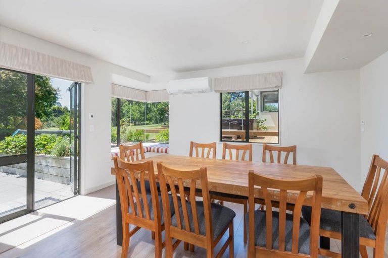 Photo of property in 71 Gillespie Place, Acacia Bay, Taupo, 3385