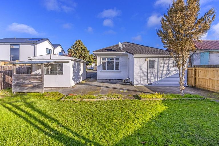 Photo of property in 1/13 Frederick Street, Waltham, Christchurch, 8011