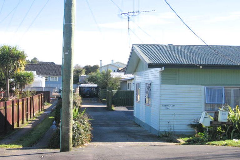 Photo of property in 20a Huia Avenue, Forest Lake, Hamilton, 3200