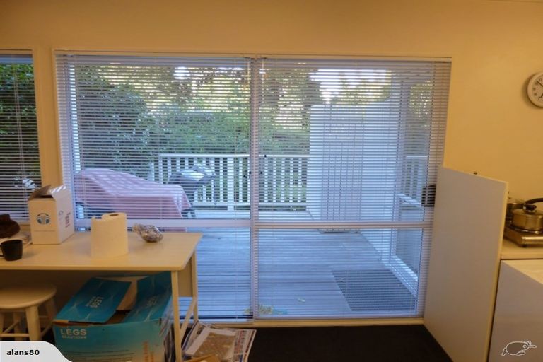 Photo of property in 18b Alexander Street, Cockle Bay, Auckland, 2014