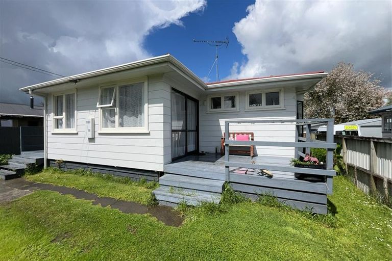 Photo of property in 20 Riverview Road, Huntly, 3700