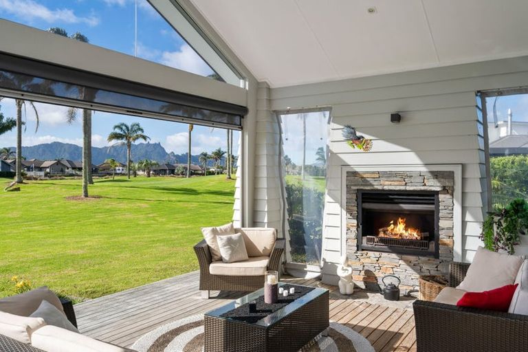 Photo of property in 89 Barbados Way, One Tree Point, 0118