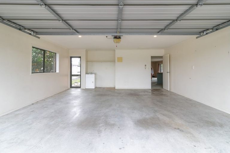 Photo of property in 44 Cranbrook Place, Rototuna North, Hamilton, 3210