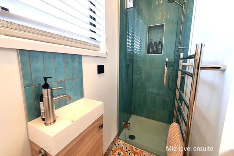 Photo of property in 13 Boathouse Bay Lane, Snells Beach, 0920