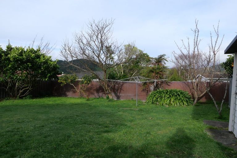 Photo of property in 166a Arawhata Road, Paraparaumu, 5032