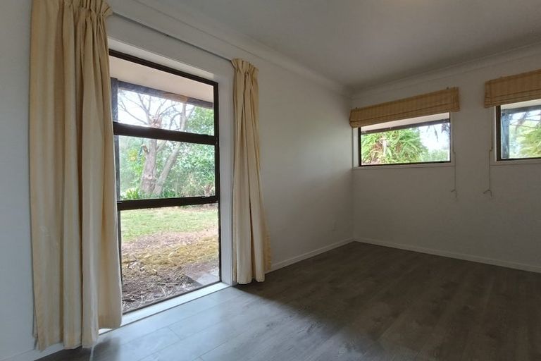 Photo of property in 28 Blackbridge Road, Dairy Flat, Albany, 0794