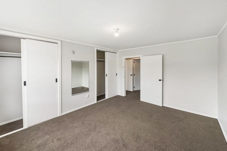 Photo of property in 22 Molesworth Street, Taita, Lower Hutt, 5011