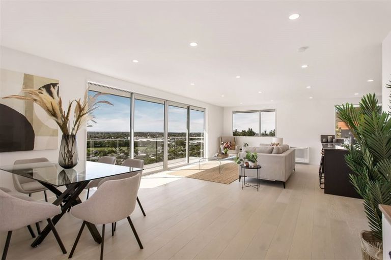 Photo of property in 1 Stronsay Lane, Hillsborough, Christchurch, 8022