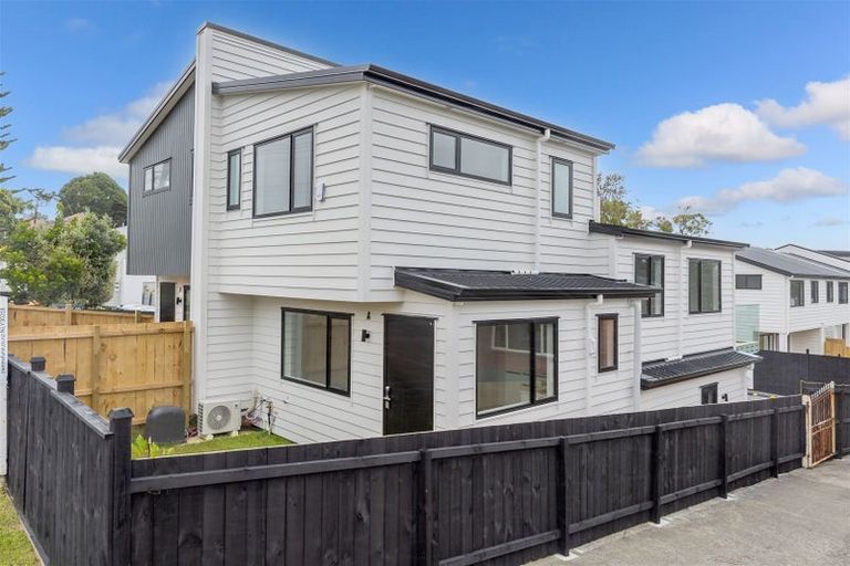 Photo of property in 49a Golf Road, Paraparaumu Beach, Paraparaumu, 5032