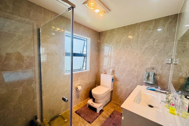 Photo of property in 52c Kimpton Road, Papatoetoe, Auckland, 2025