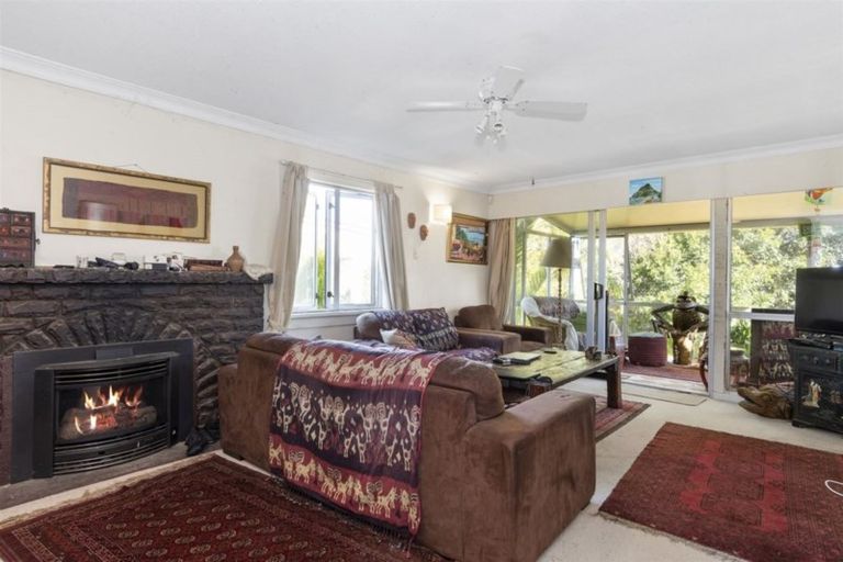 Photo of property in 28 Oceanview Road, Mount Maunganui, 3116