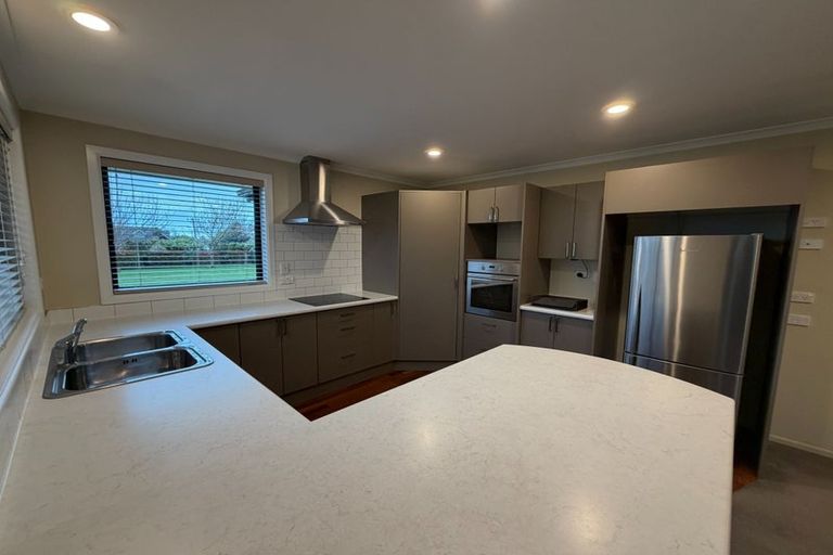 Photo of property in 14 Hillary Street, Waimate, 7924