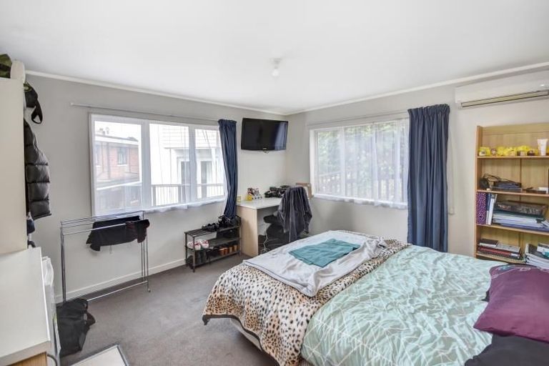 Photo of property in 11 Pitt Street, North Dunedin, Dunedin, 9016