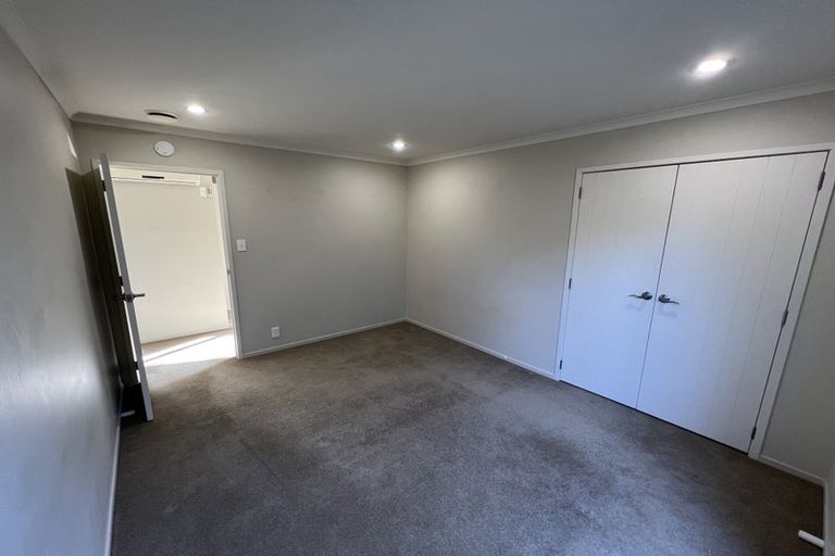 Photo of property in 14 Binda Place, Botany Downs, Auckland, 2010