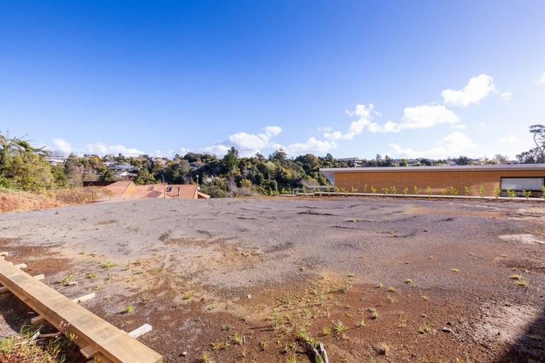 Photo of property in 90c Karina Road, Merrilands, New Plymouth, 4312