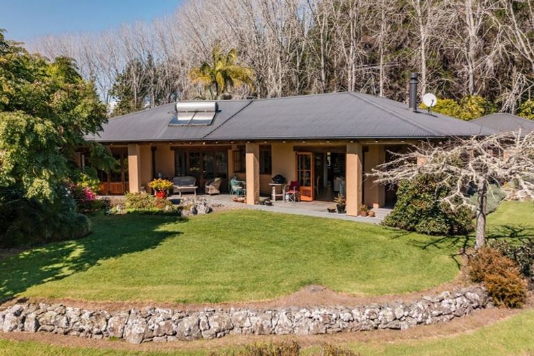 Photo of property in 3 Davis Strongman Place, Kerikeri, 0293