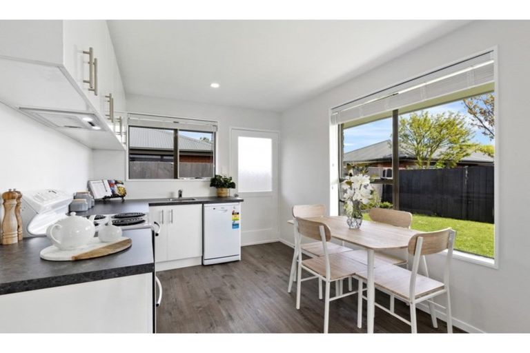 Photo of property in 2/95 Milton Street, Somerfield, Christchurch, 8024