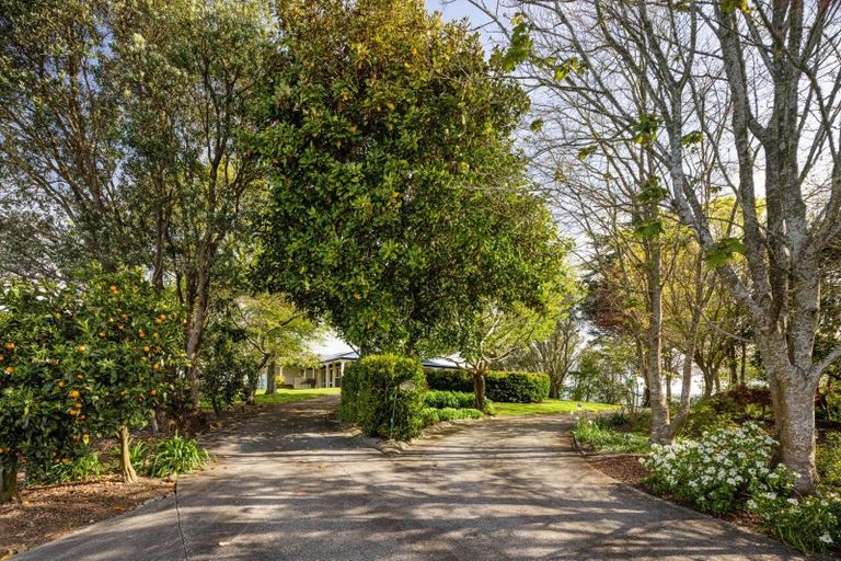 Photo of property in 300 Grove Road, Te Pahu, Hamilton, 3285