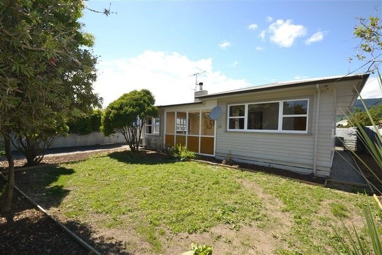 Photo of property in 4 Bird Street, Richmond, 7020