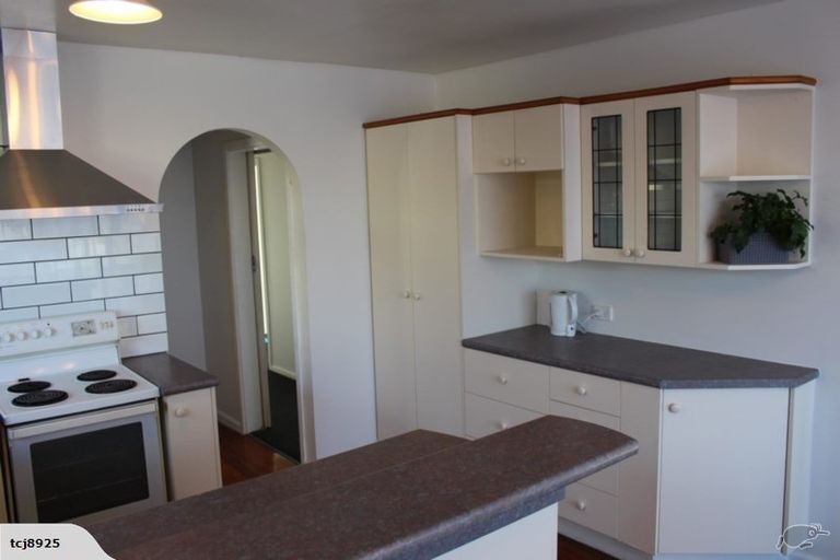 Photo of property in 43 Skerten Avenue, Hornby, Christchurch, 8042