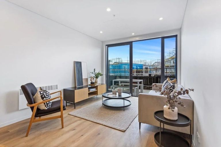 Photo of property in 207/2 Rauroa Lane, Hobsonville, Auckland, 0616