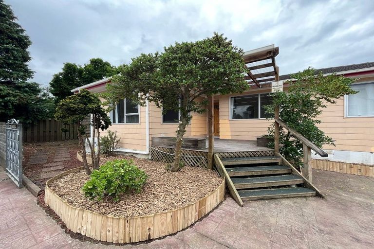 Photo of property in 23 Balloch Street, Randwick Park, Auckland, 2105