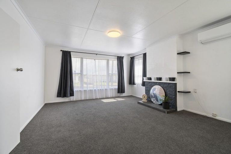 Photo of property in 19 Shamrock Street, Levin, 5510